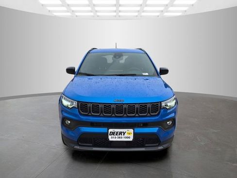 Used 2026 Jeep Compass Latitude AWD/4WD image 3