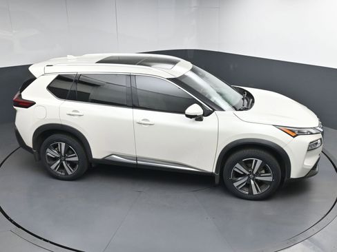 Used 2021 Nissan Rogue SL AWD/4WD image 34
