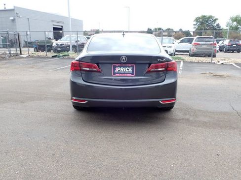 Used 2015 Acura TLX w/ Technology Package FWD image 3