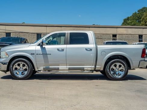 Used 2012 RAM 1500 Laramie RWD image 3