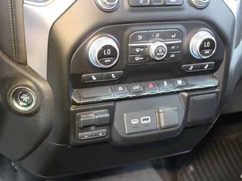 Used 2019 GMC Sierra 1500 SLE AWD/4WD image 19