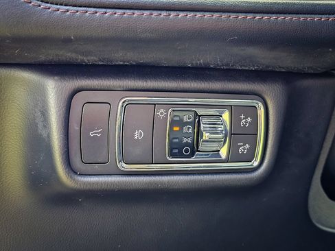 Used 2022 Lincoln Aviator Reserve w/ Equipment Group 201A AWD/4WD image 14