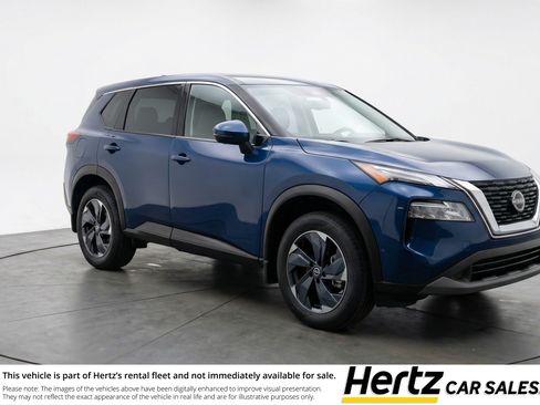 Used 2025 Nissan Rogue SV AWD/4WD image 1