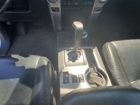 Used 2011 Toyota 4Runner Limited image 18