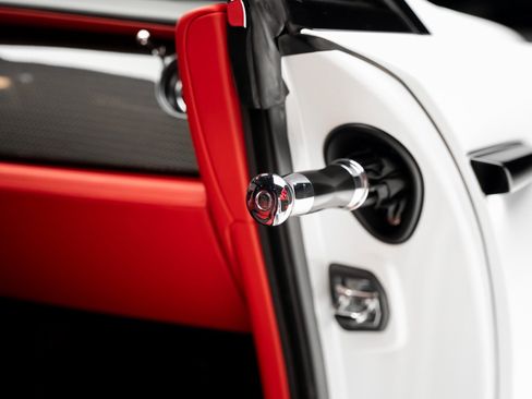 Used 2020 Rolls-Royce Wraith image 64