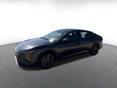 Used 2025 Kia K4 FWD image 8