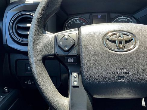 Used 2021 Toyota Tacoma SR AWD/4WD image 11