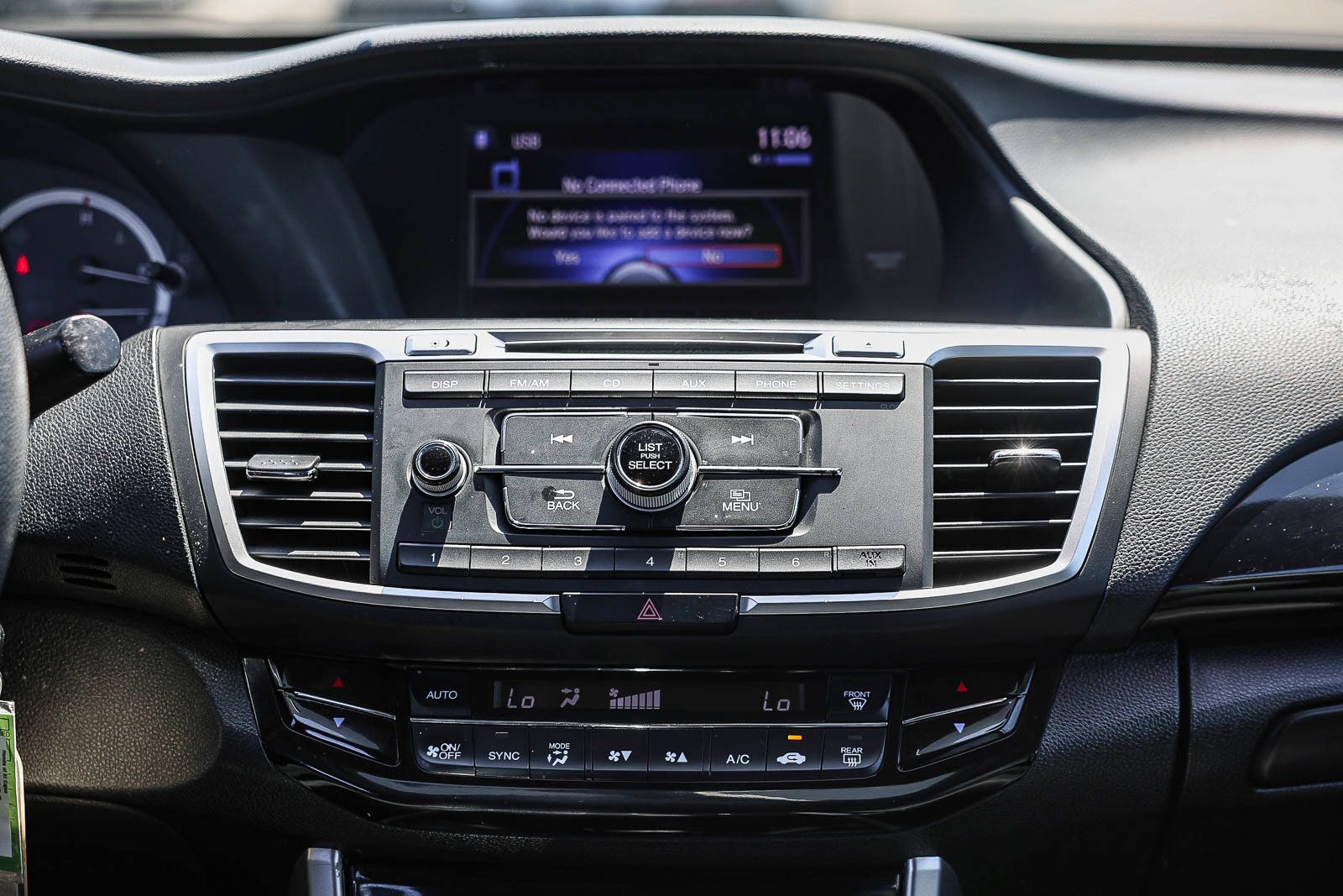 Used 2017 Honda Accord LX image 3