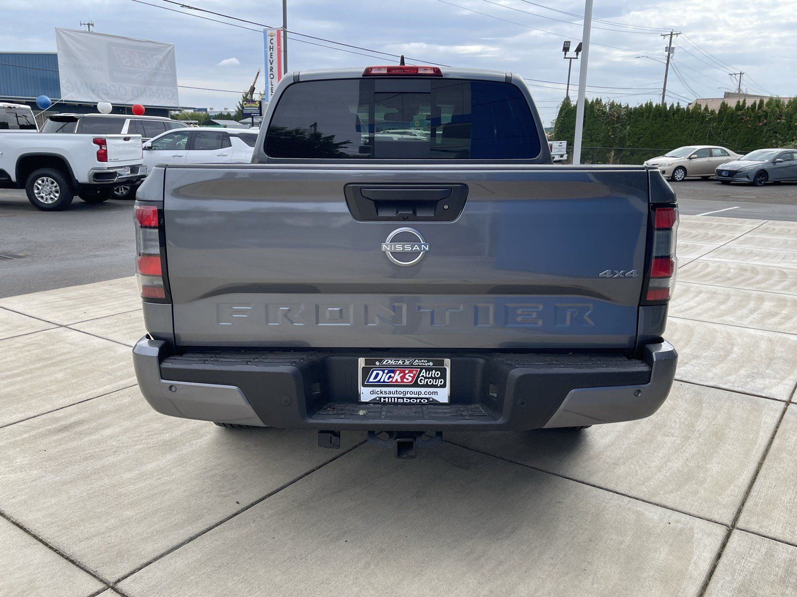 Used 2025 Nissan Frontier SV AWD/4WD image 4