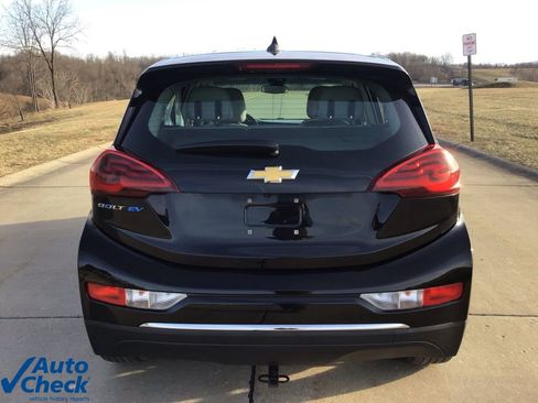 Used 2019 Chevrolet Bolt LT image 4
