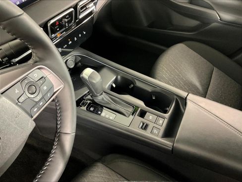 Used 2026 Nissan Sentra SV w/ SV Convenience Package FWD image 18