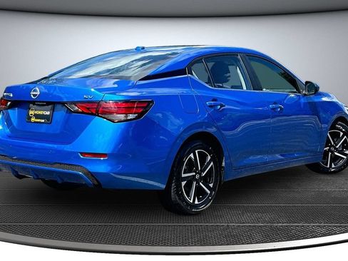 Used 2024 Nissan Sentra SV FWD image 6