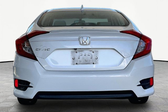 Used 2016 Honda Civic EX-T image 6