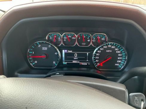 Used 2016 Chevrolet Silverado 2500 High Country w/ Duramax Plus Package image 27