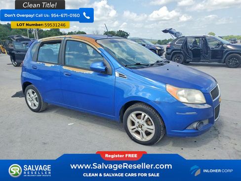 Used 2010 Chevrolet Aveo5 LT w/ Power and Convenience Package FWD image 5