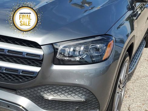 Used 2022 Mercedes-Benz GLS 450 4MATIC image 12