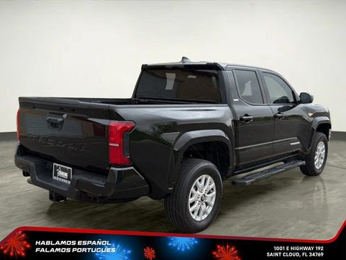 Used 2025 Toyota Tacoma SR5 RWD image 6