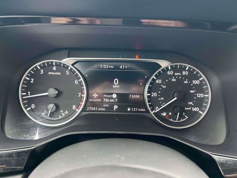 Used 2023 Nissan Pathfinder SV image 52