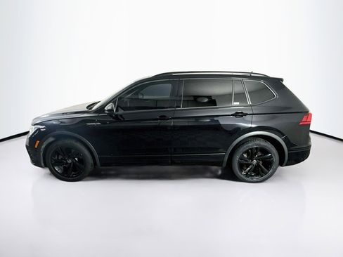 Used 2023 Volkswagen Tiguan SE R-Line FWD image 4