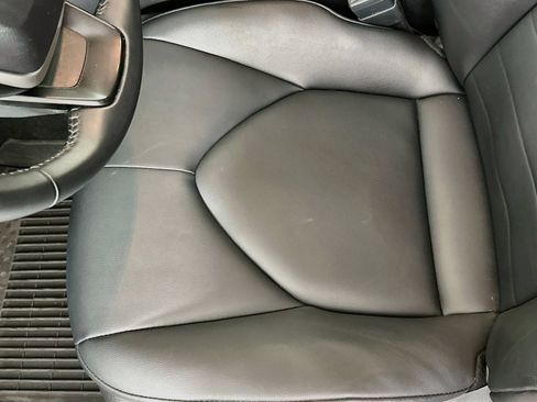 Certified 2026 Toyota Highlander XLE AWD/4WD image 19