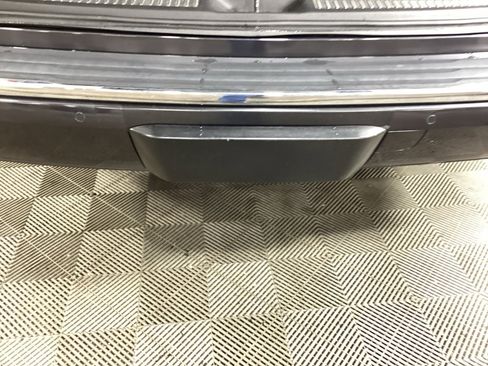 Used 2020 GMC Yukon XL Denali w/ Open Road Package image 36