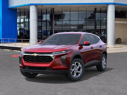 New 2026 Chevrolet Trax LS FWD image 6