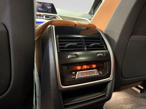 Used 2019 BMW X5 xDrive40i w/ Executive Package image 36