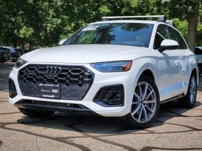 Used 2025 Audi Q5 e Premium Plus w/ Premium Plus Package