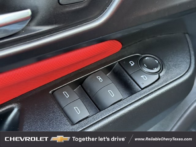 Used 2024 Chevrolet Equinox EV RS w/ Active Safety Package 3 FWD image 28