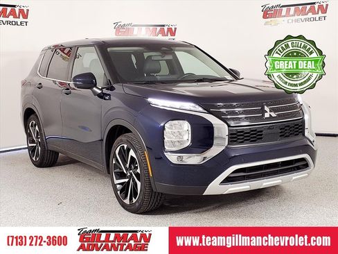 Used 2024 Mitsubishi Outlander SE Black Edition image 1