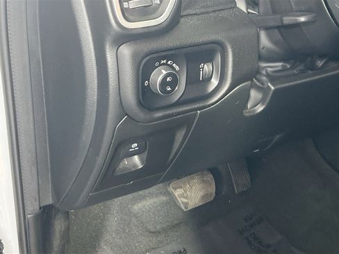 Used 2023 RAM 1500 Big Horn image 10