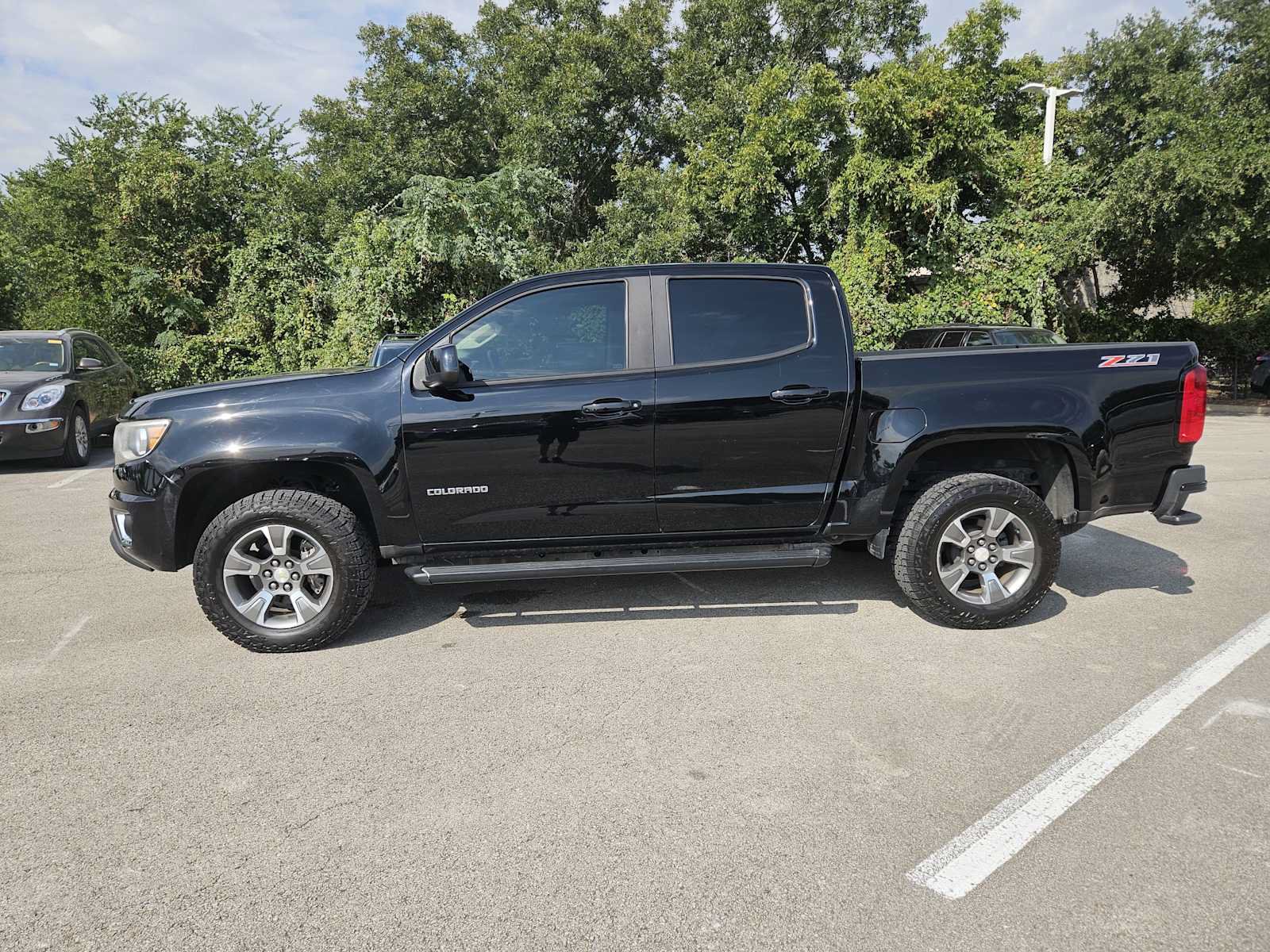 Used 2019 Chevrolet Colorado Z71 RWD image 4