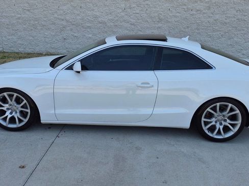 Used 2012 Audi A5 2.0T Premium image 5