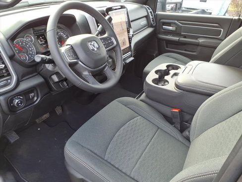 Used 2025 RAM 2500 Big Horn image 13