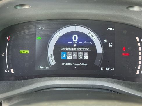 Used 2025 Toyota Camry LE image 39