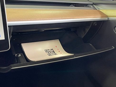 Used 2023 Tesla Model Y Long Range AWD/4WD image 42