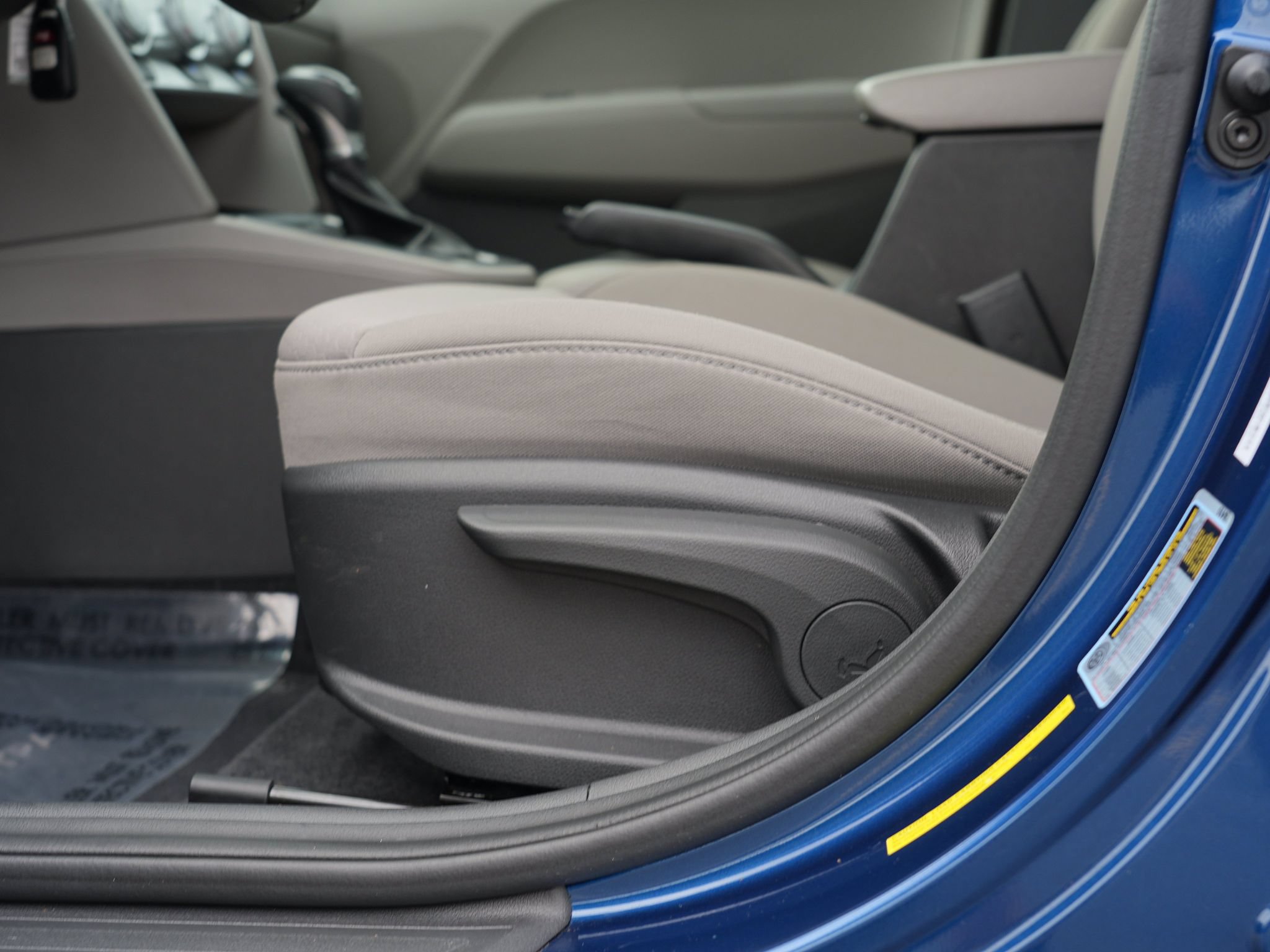 Used 2019 Hyundai Elantra SE FWD image 16