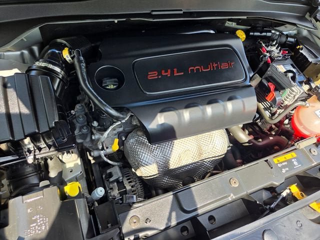Used 2021 Jeep Renegade Latitude w/ Convenience Group FWD image 22