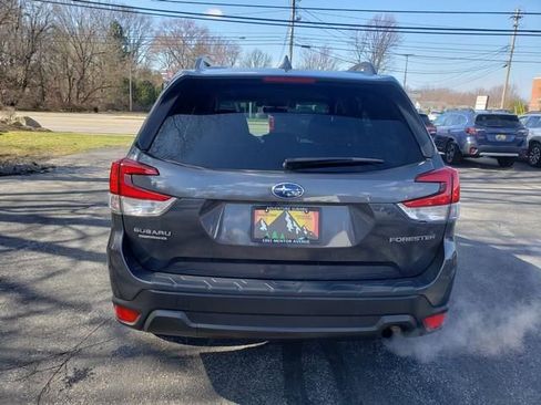 Used 2021 Subaru Forester Premium w/ Popular Package #1 image 4