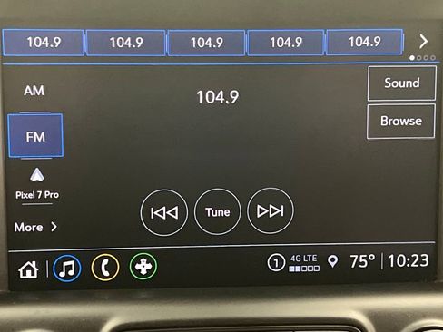 Used 2024 GMC Terrain SLT image 53