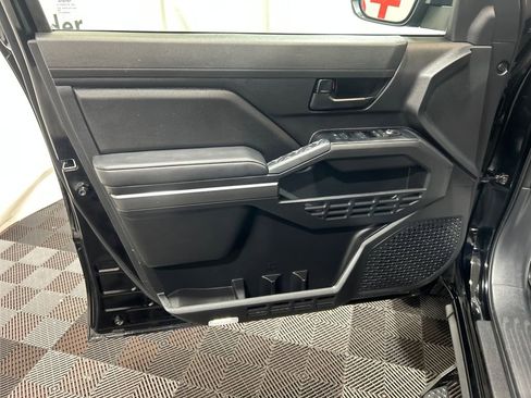 Used 2025 Toyota Tacoma SR5 image 12