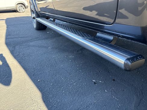 Used 2020 RAM 1500 Laramie image 14