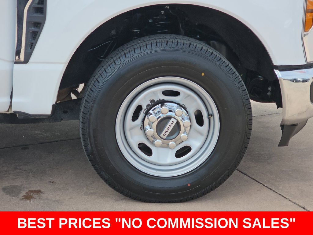 Used 2024 Ford F250 XL w/ XL Chrome Package RWD image 38