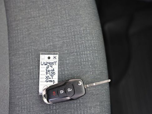 Certified 2024 Ford F150 XLT w/ FX4 Off-Road Package image 38