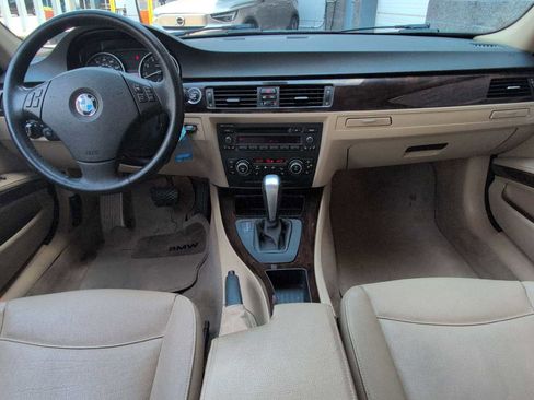 Used 2010 BMW 328i xDrive Sedan AWD/4WD image 15