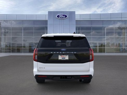 New 2026 Ford Expedition Active AWD/4WD image 7