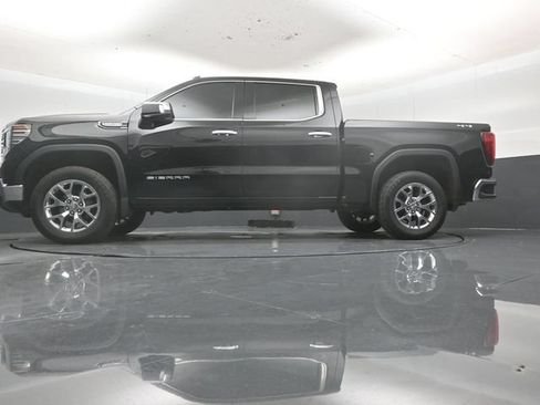 Used 2024 GMC Sierra 1500 SLT AWD/4WD image 55