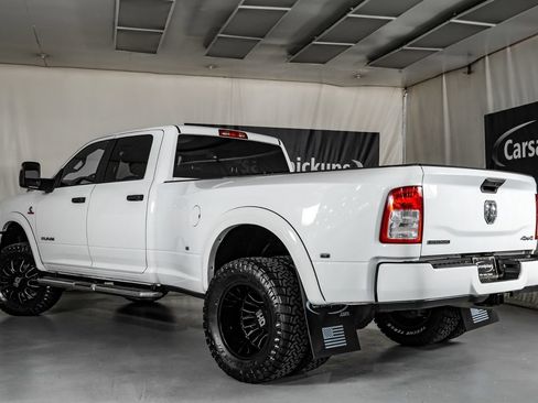 Used 2024 RAM 3500 Big Horn AWD/4WD image 11