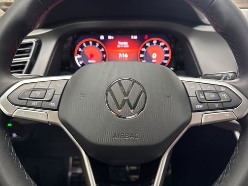 New 2026 Volkswagen Atlas Peak Edition AWD/4WD image 23