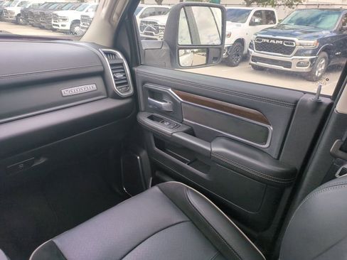 Used 2024 RAM 2500 Laramie w/ Safety Group AWD/4WD image 18
